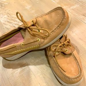 🌾SPERRY Top Sider Boat Shoes🌾 Size 8.5M